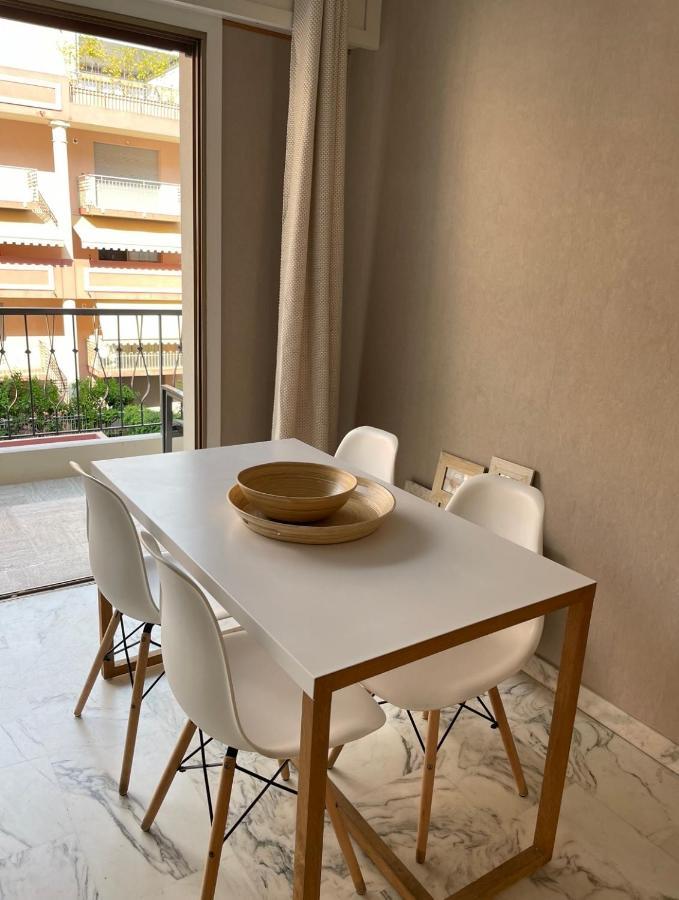 Studio 2 Pers , 40M2 En Bord De Mer Avec Vue Mer Menton Exteriér fotografie