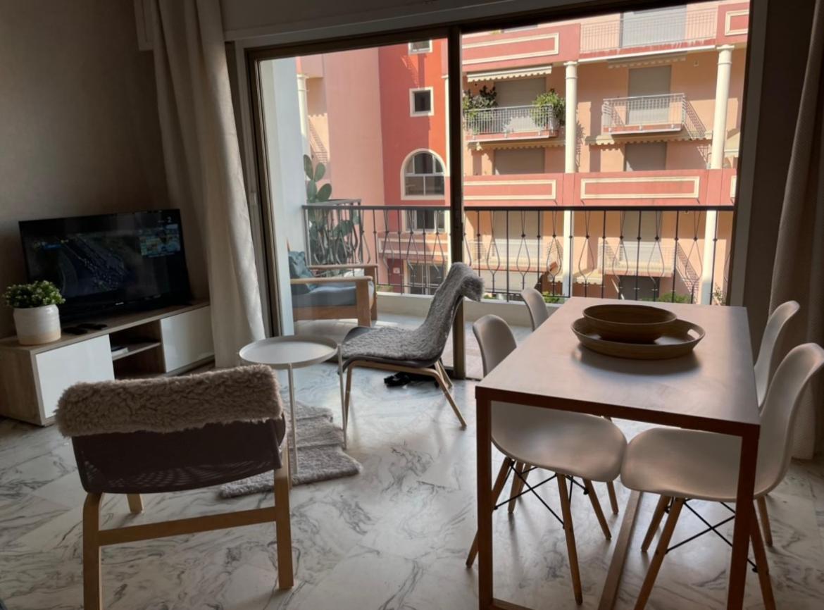 Studio 2 Pers , 40M2 En Bord De Mer Avec Vue Mer Menton Exteriér fotografie